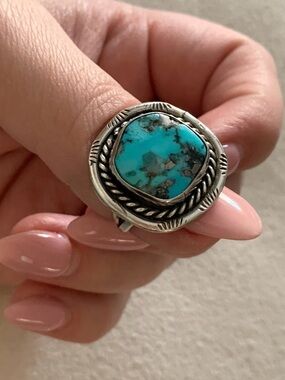 Artisan made real turquoise nugget ring sz 7